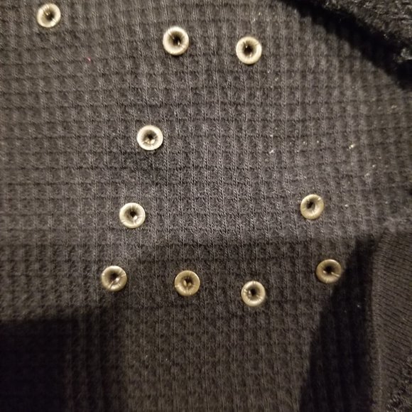 European boutique bought. Black t-shirt, long sleeves. With crystals and… - Picture 3 of 13